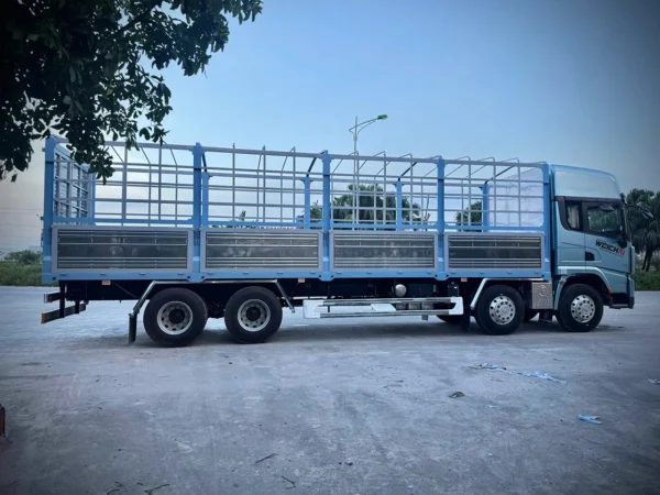Xe tải Shacman 4 chân 400Hp